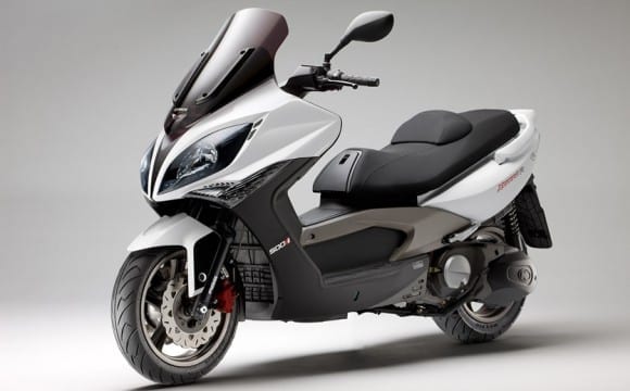 Kymco Xciting R300i: Μεγάλο σκούτερ σε χαμηλή τιμή!