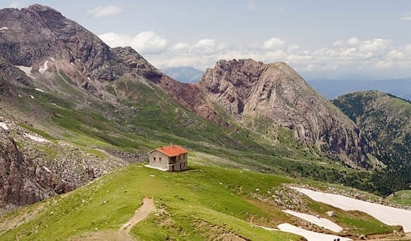 8 «κρυμμένα» χωριά στα ορεινά της Στερεάς Ελλάδας